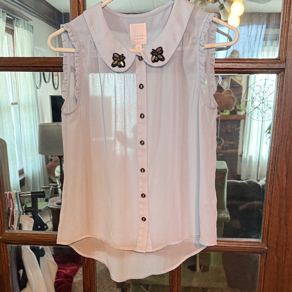 Lauren Conrad Light Blue Sleeveless Chiffon Bee Embellished Collar Blouse XS